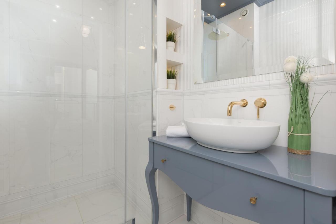 Apartments Warsaw Pawia By Noclegi Renters Ngoại thất bức ảnh